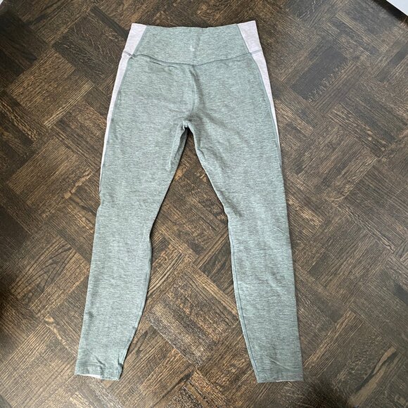 Lole high-waisted half-moon leggings - super soft and stretchy - Picture 3 of 9